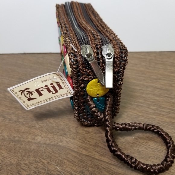 NWT | Fiji | Wristlet, Souvenir Wallet - Picture 4 of 6